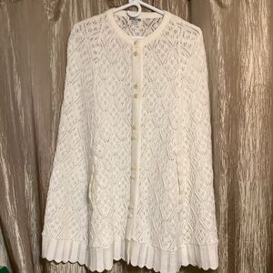 70s vintage White cable knit Acrylic button up poncho made in Japan